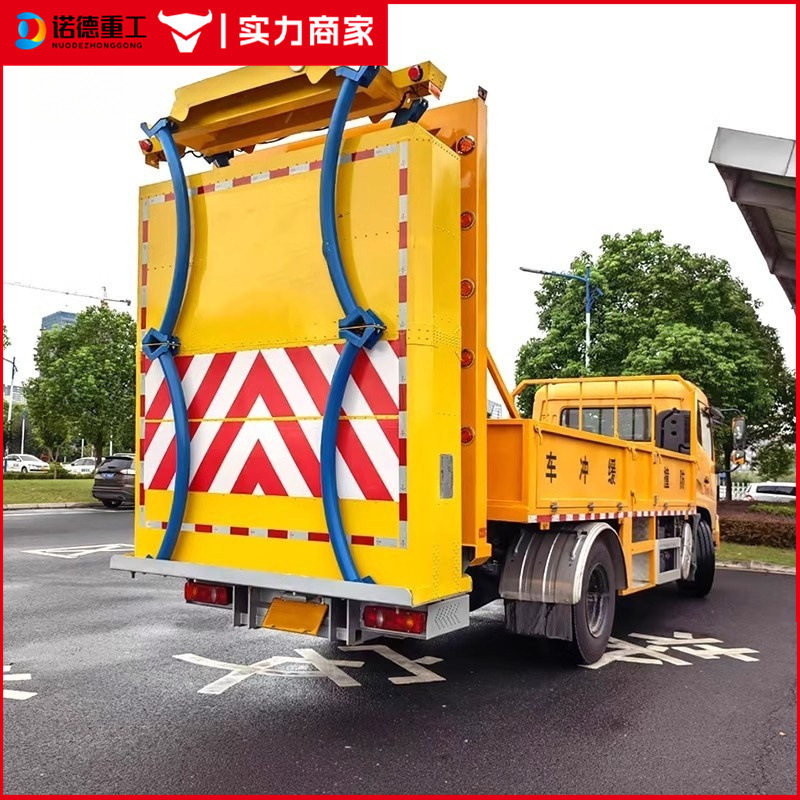 隧道防撞缓冲车高速公路施工防碰撞车辆安全保障车吸能缓冲车