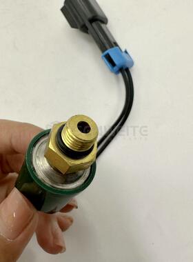 工3程机械零部FVI件0T6022适用于机油压力传感30T60器2233