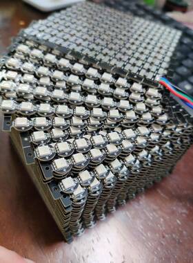 100个5VWS2813内置点控RGB断点续传小圆点