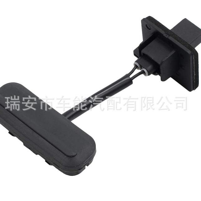 124145712408076240746适用于别克新君威后备箱开关