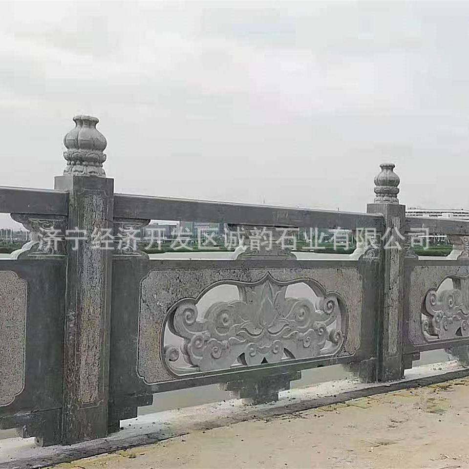 诚韵石业供应拱桥防护石栏杆护栏桥面雕花石栏板石雕护栏