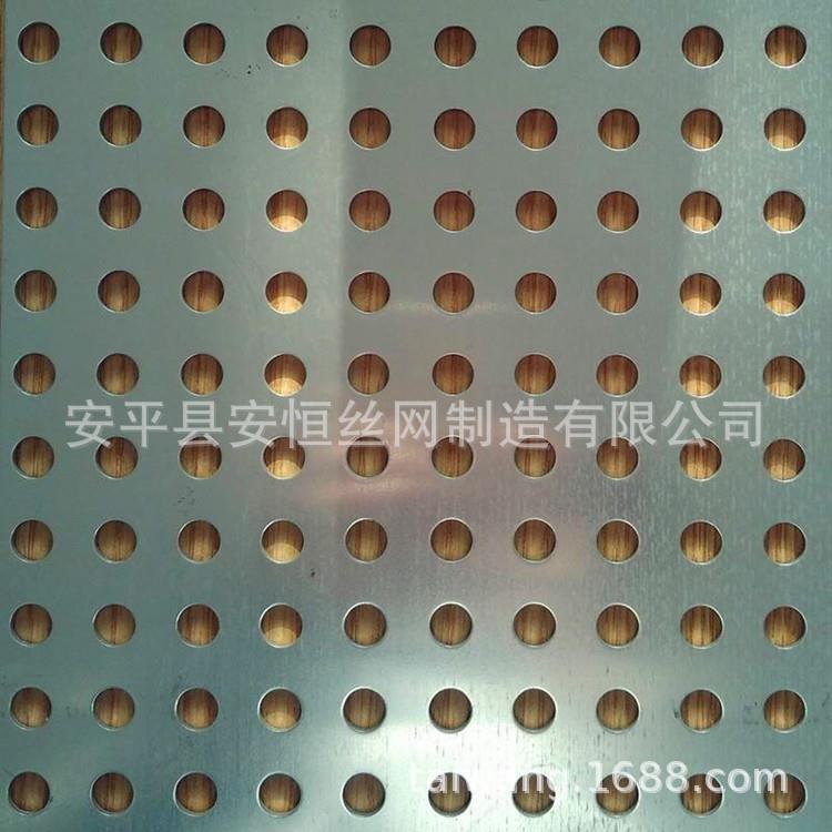 车间防护钢板网1.5mm厚钢板网孔径5mm孔距8mm喷涂钢板网灰白色