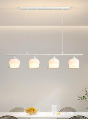 北欧现代简约吊灯创意浪漫奶油风餐厅吧台岛台长条形白色花朵吊灯