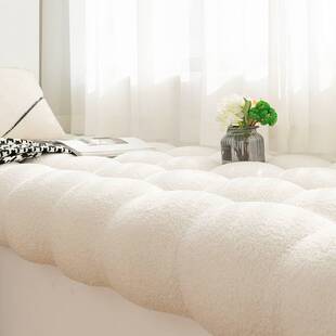 2025新款奶油风免洗小雪球飘窗垫窗台垫定 制网红阳台坐垫轻奢定