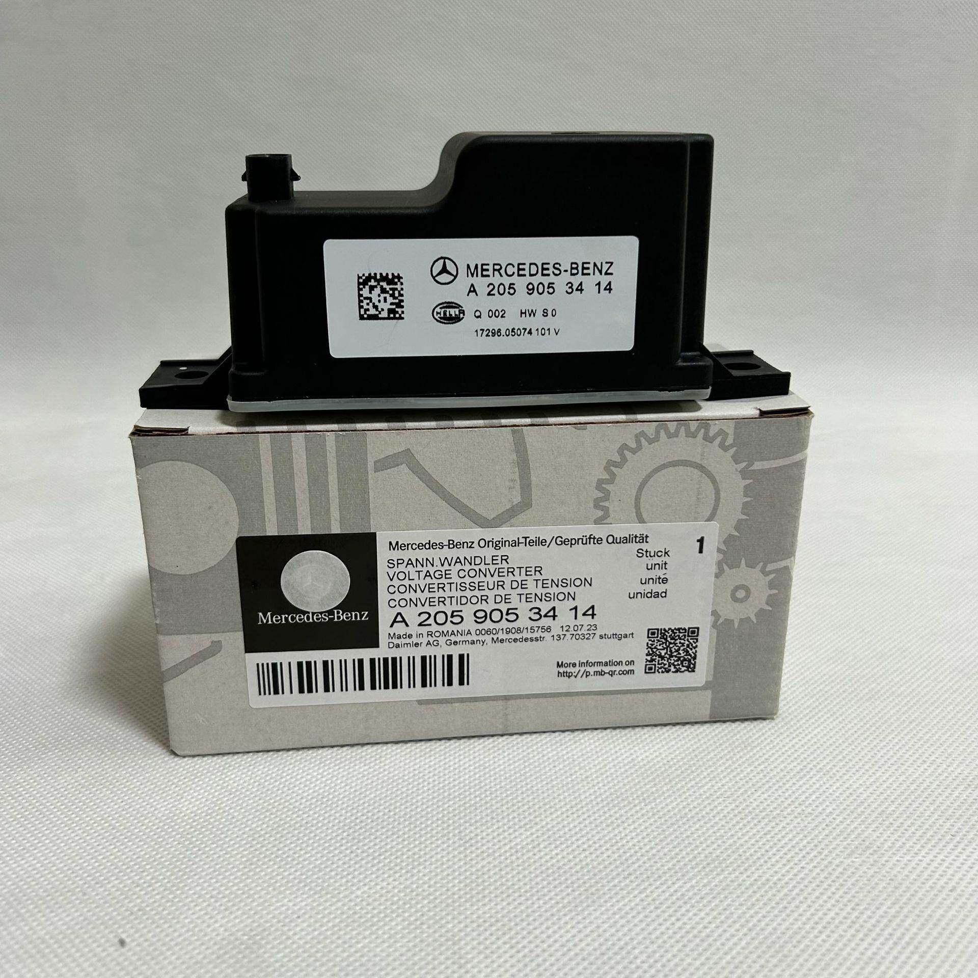适用于奔驰C180、C200E300、GLC260、E200C260L辅助电池备用