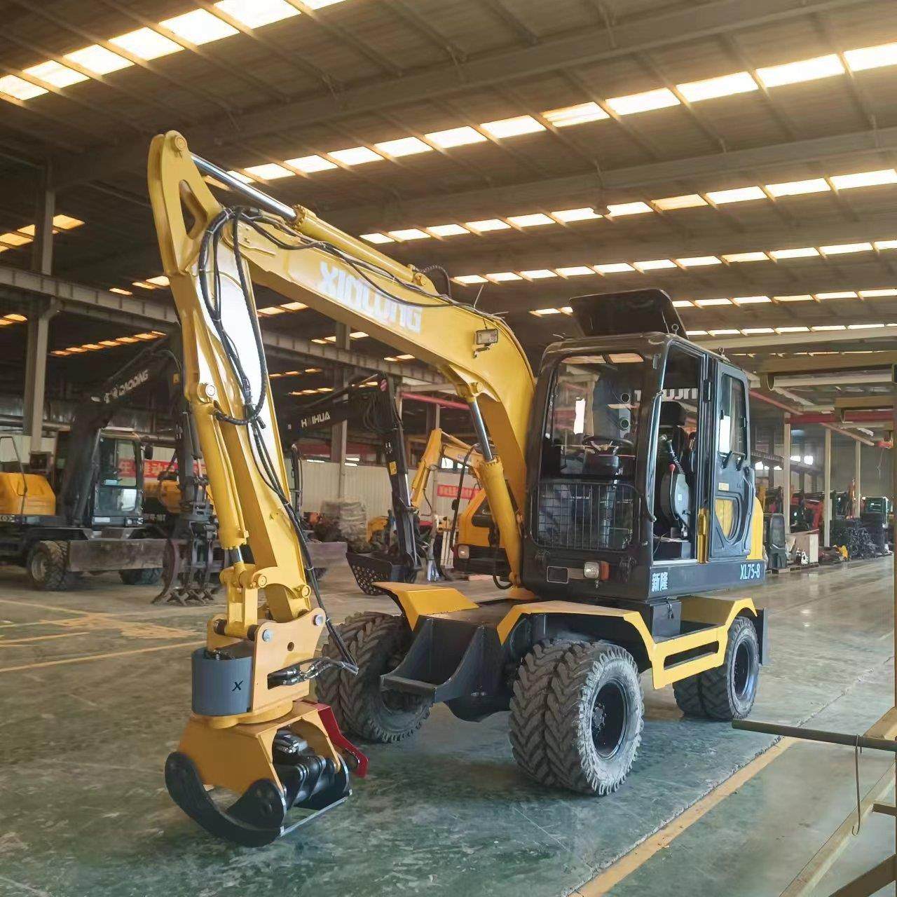 伐木机头 带锯的二手抓木机 旋转伐木器 电锯 一机多用油锯砍树机,五金/工具,挖掘机,淘宝优惠券,粉丝福利购,淘宝优惠卷