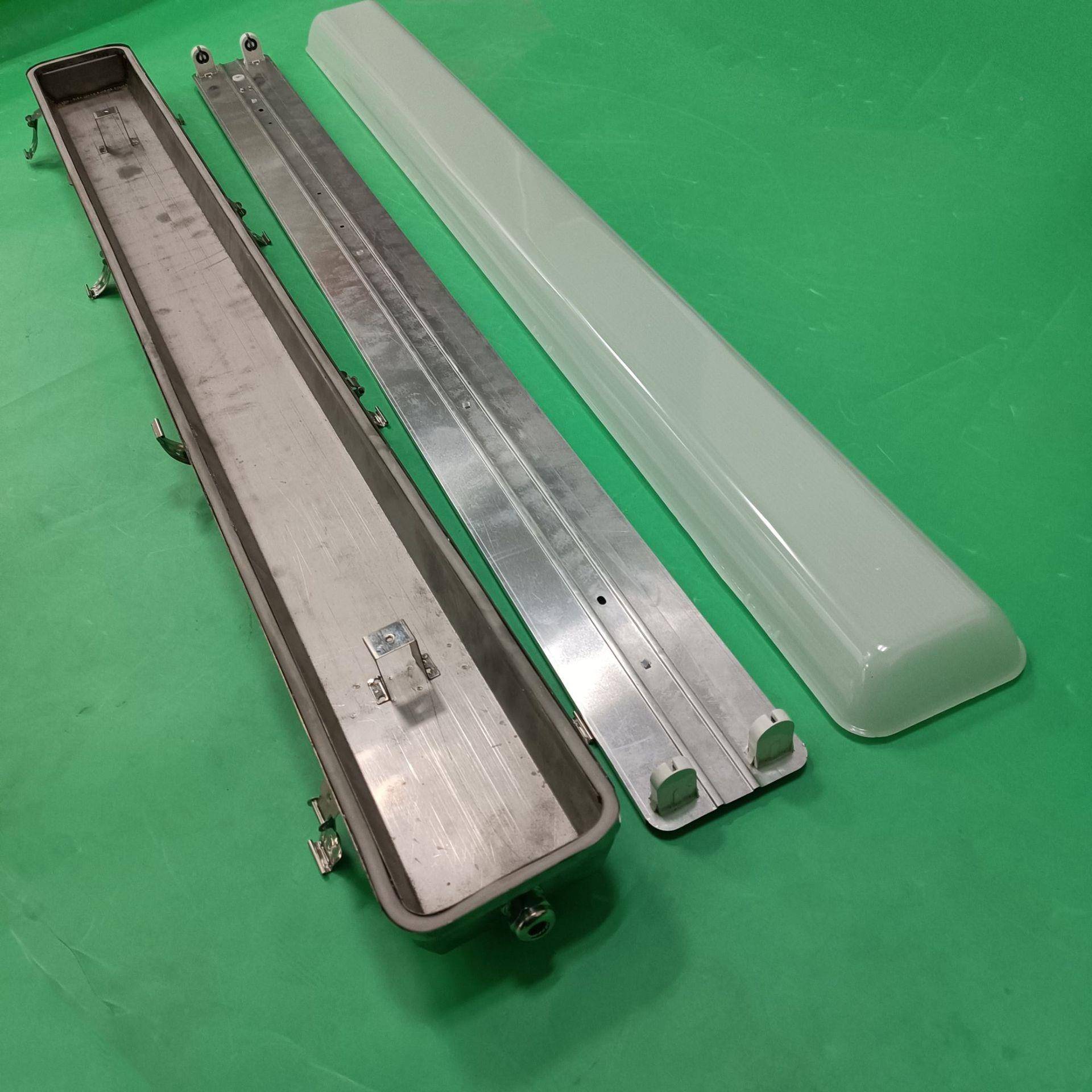 厂三防灯不锈钢外三套481件现货T8单管18W壳防水灯LED不锈钢防家