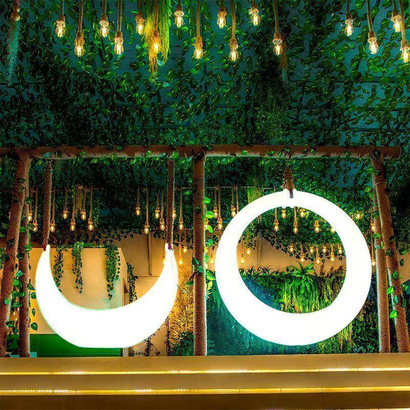 发光亮秋千KPI户外网红阳院吊椅太能摇椅庭七月彩多变室外发光秋