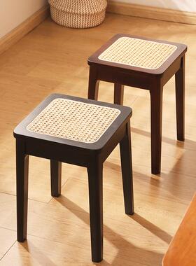 实木藤编形凳子家可叠方古风餐桌板凳备用透气餐OJC凳用简约凳高