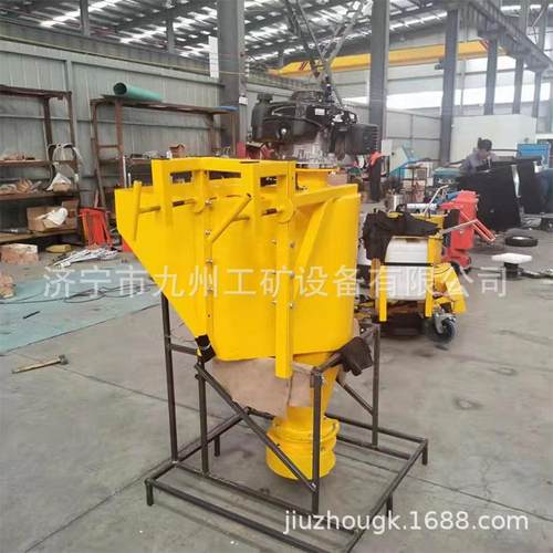 厂家小型融撒布机雪洒0盐.6方旋转道556路除雪撒机除冰清雪布设备