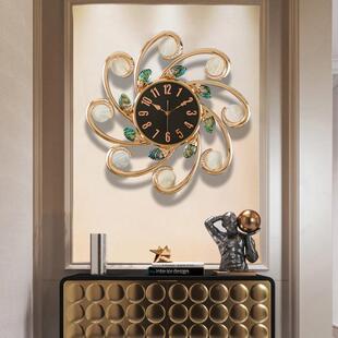 欧式高档轻奢创意挂钟客厅高级感玄关钟表网红大气时尚挂墙时钟