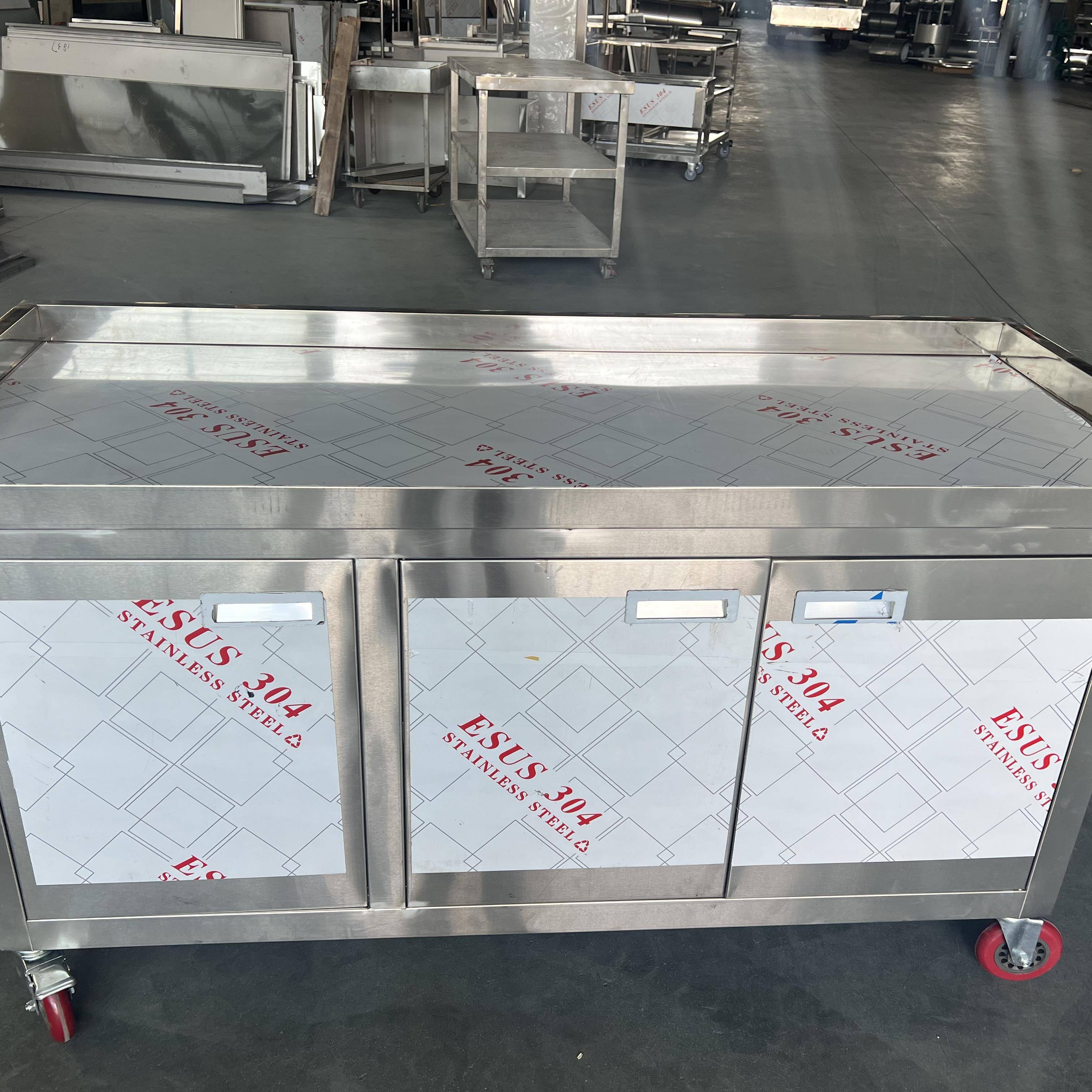 304不锈钢桌子工作台加厚拉门操作台碗碟柜收纳柜打荷台