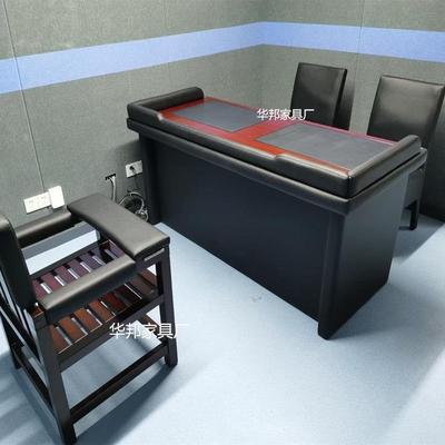 现货软包谈话室桌椅询问室桌子软包桌子谈话防撞软包桌椅定制