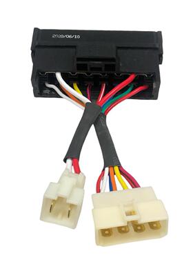 叉车配件杭叉R系列5T柴油叉车CPCD50-RG16保险丝盒保险盒8+2插头