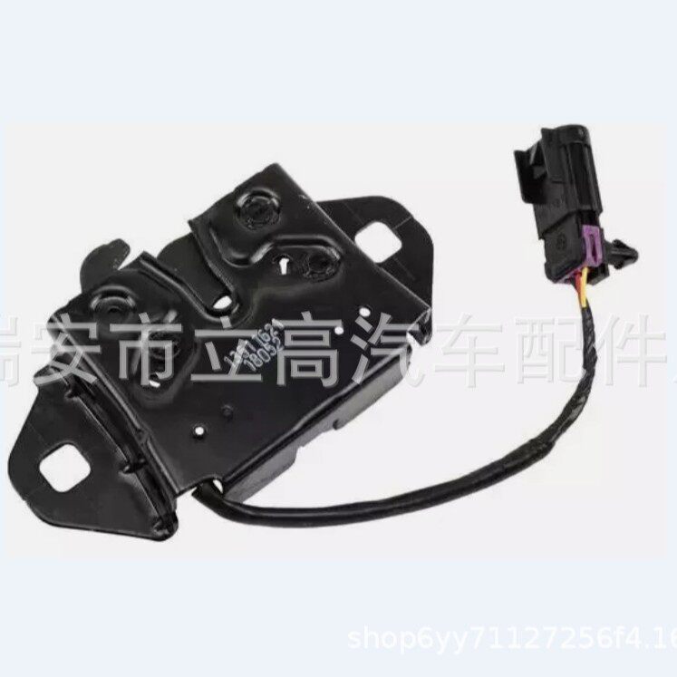 13511621427876652076573125955392适用于车用凯迪拉克保险杠