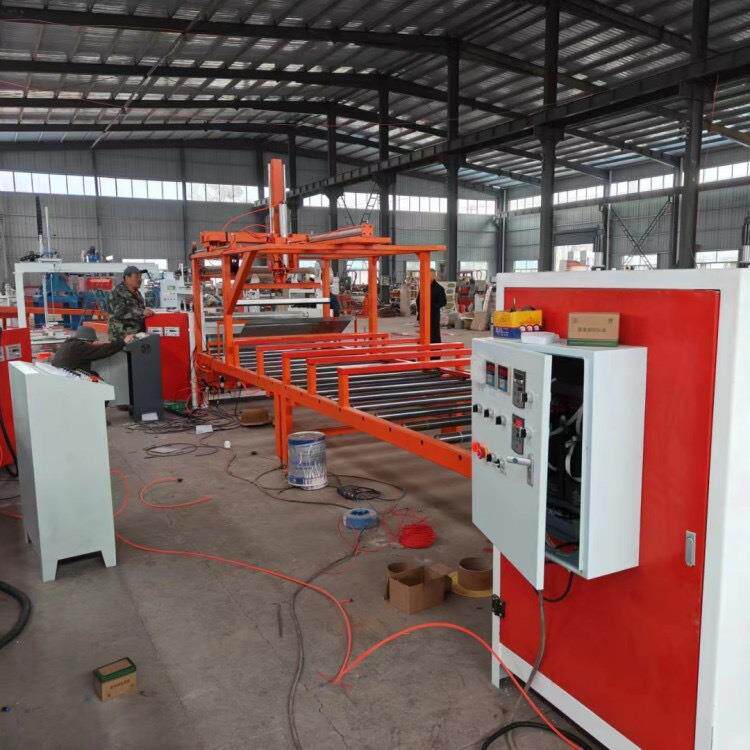 铝箔pvc膜泡沫板覆膜机硬包皮革墙布贴布机自动修边密度板贴纸机