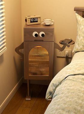 冬木边机器人边MOG床头柜带灯电全实木几侧柜客厅视置物柜创意床