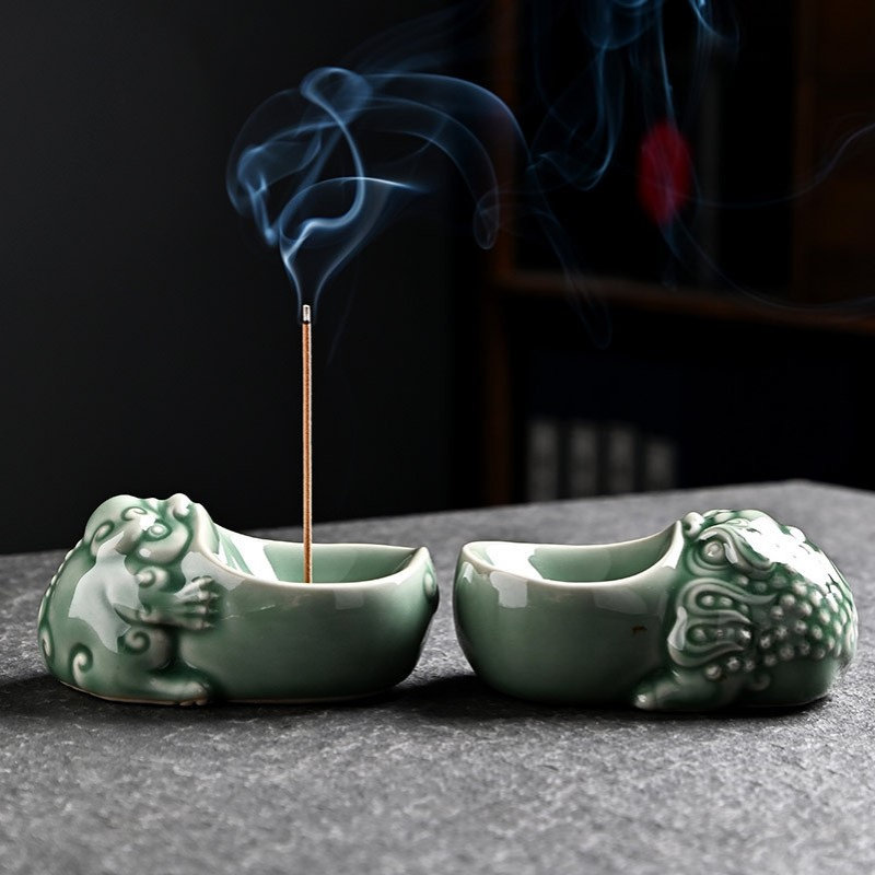 青瓷神兽香插香炉香道线香薰炉创意家居中式家用摆件国风