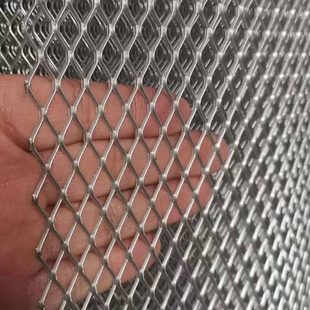 菱形钢板网防护网 304不锈钢钢板网养殖装饰踏板安全防盗一体拉伸