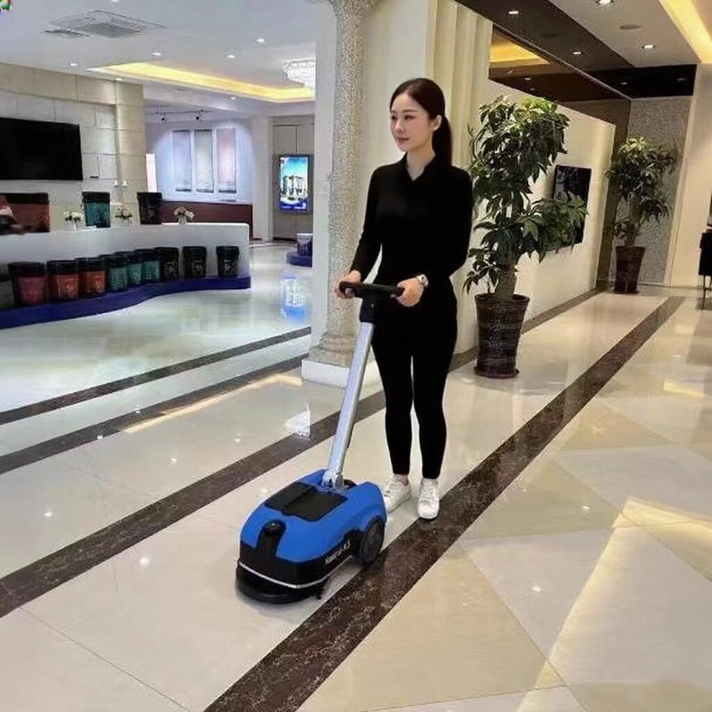 手推式洗地机家用商用工业车间用拖地物业工厂电动吸拖一体扫地车