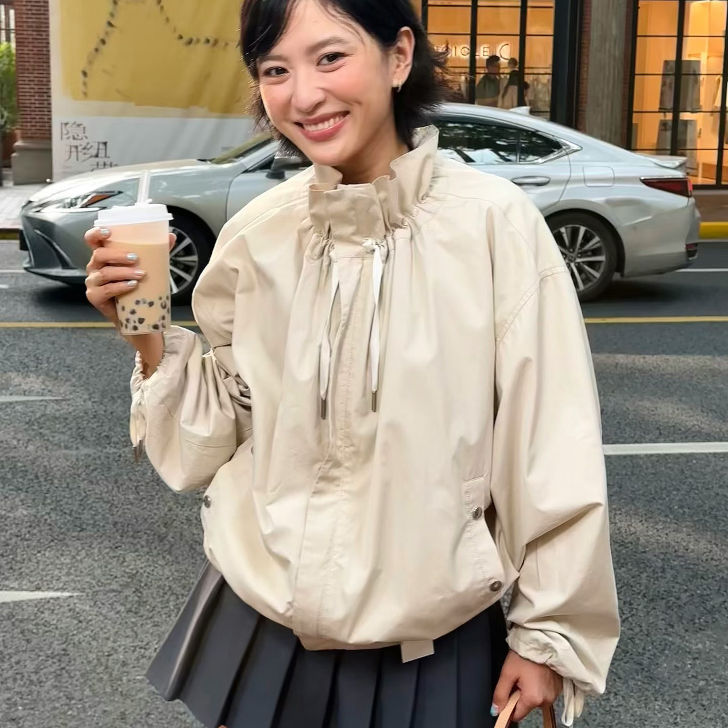 韩系花瓣领短款外套女士休闲风立领抽绳百搭宽松褶皱夹克长袖上衣