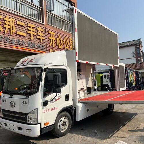 蓝牌LED广告宣传车小型彩屏流动宣传车广告车配置