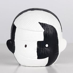 现代卡通创意太极精灵玄关柜摆件样板间书房客厅电视柜装 饰品摆设