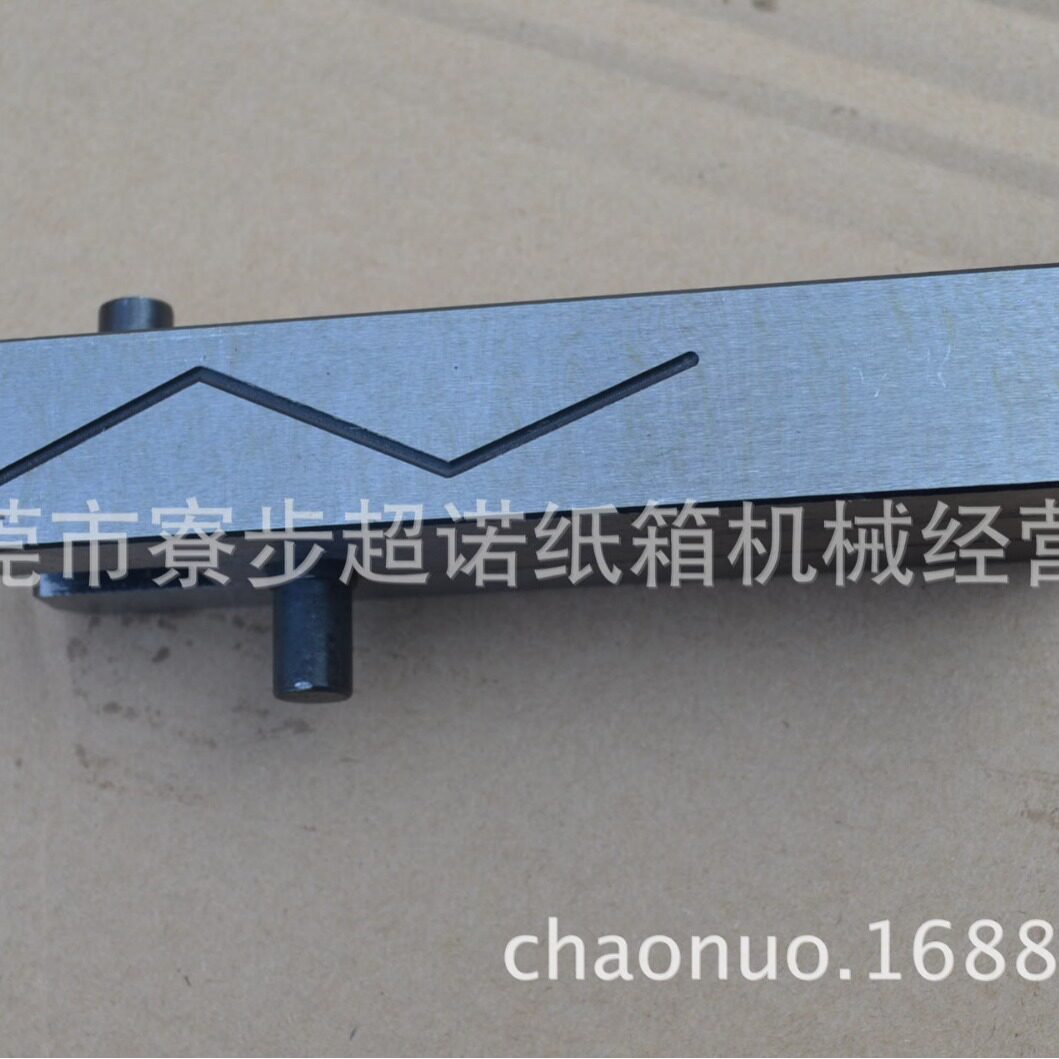 供应【东莞纸箱机械】东莞批发广东钉机钉机冲头