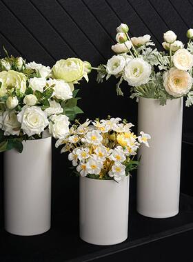 银柳专用花瓶摆件客厅插花高级感PC亚克力仿陶瓷白色花瓶2021新款