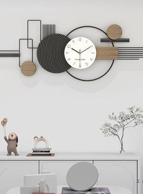 钟表客厅挂2052新款北欧简约大气轻奢餐厅墙背景面装饰创意F97M7H