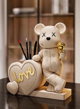 源头厂家暴力摆创意笔筒桌装面饰熊品收纳电件视柜办公FKD6598室