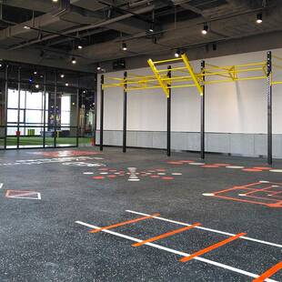 耐磨减震橡胶地板内地面室隔音地MSA私垫地砖健身房锁扣橡胶教地