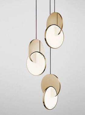 北欧创意个性餐厅吊灯现代简约卧室床头复式楼梯三头网红轻奢灯具