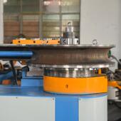 型号13N0CSC 2A1TSG管材加工伺服不钢全自动弯锈管机设备数控