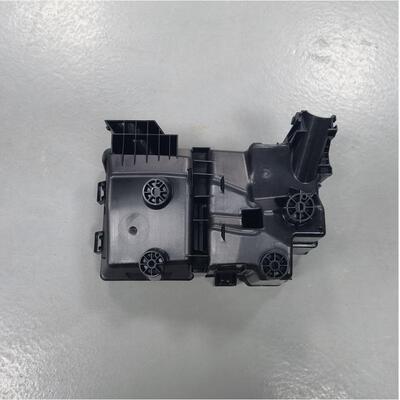 适用于轩逸19202122款发动机舱继电器盒底座保险丝盒底座