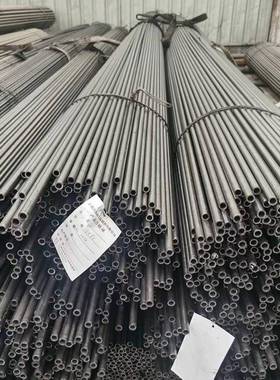 供应小径无缝管45#1CGP20Cro6Mn合金口钢管可定尺切m割无缝管