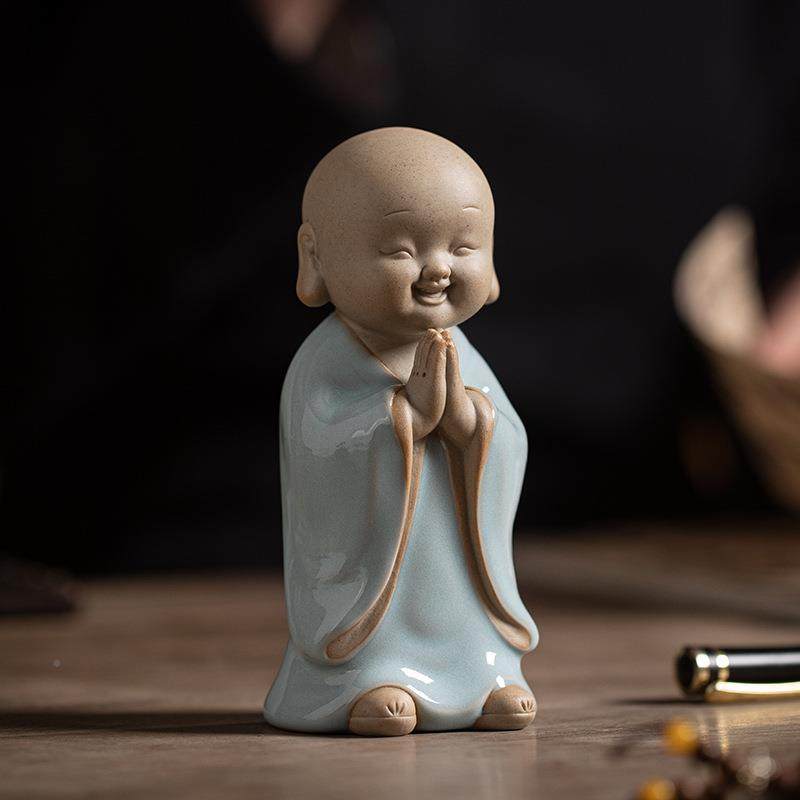 小和尚摆件茶佛系禅意陶瓷人家居茶AKR玄关书房桌面装物饰桌斗笠