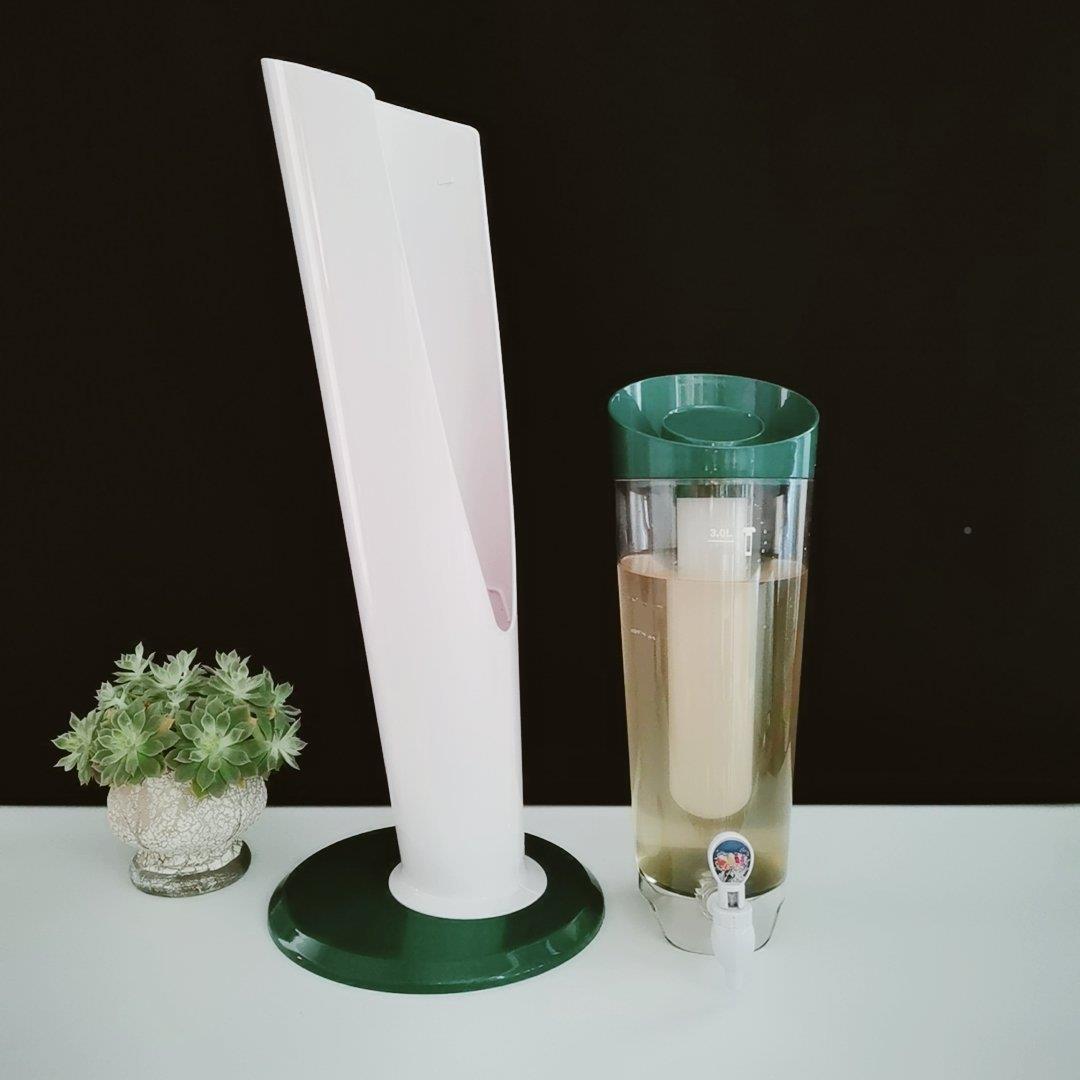 厂家供分新炫灯啤酒机啤酒酒炮3L带冰柱酒器直酒款柱果汁桶有9885