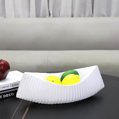 现代简约白树脂船型售果托盘样板房楼处RJU客厅茶色几软装盘家居