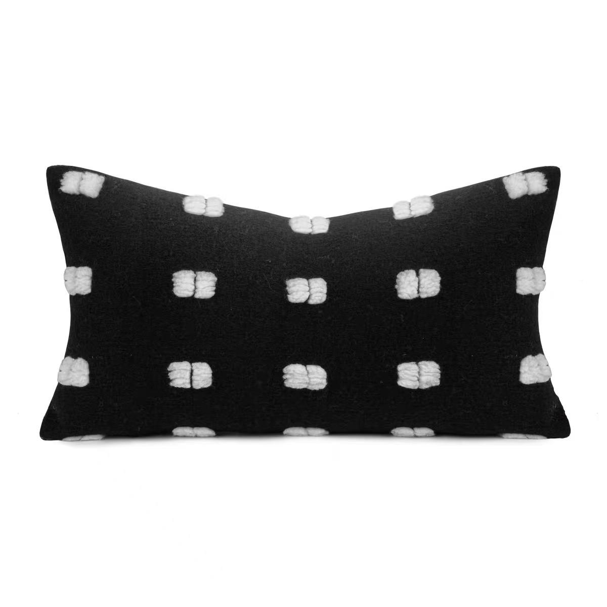 板房客厅抱垫枕轻样奢简约现代软装沙发靠方枕样间酒店黑OPT板白