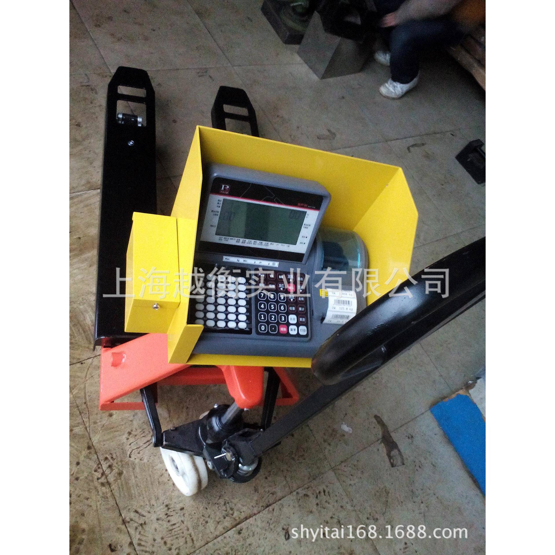 可以打印不干胶纸的叉车磅价钱,3000Kg可打印贴纸的磅秤