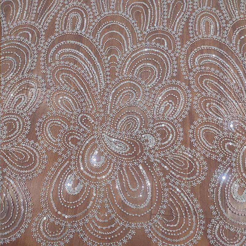 款高品226质白色珠绣蕾丝布料婚网纱礼D服装新饰I辅Y花边服装料