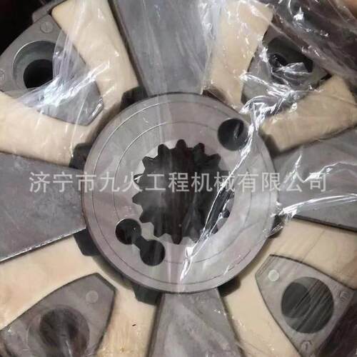 一2挖掘机SY20020521525连接盘连接胶联DQE接轴三器连器