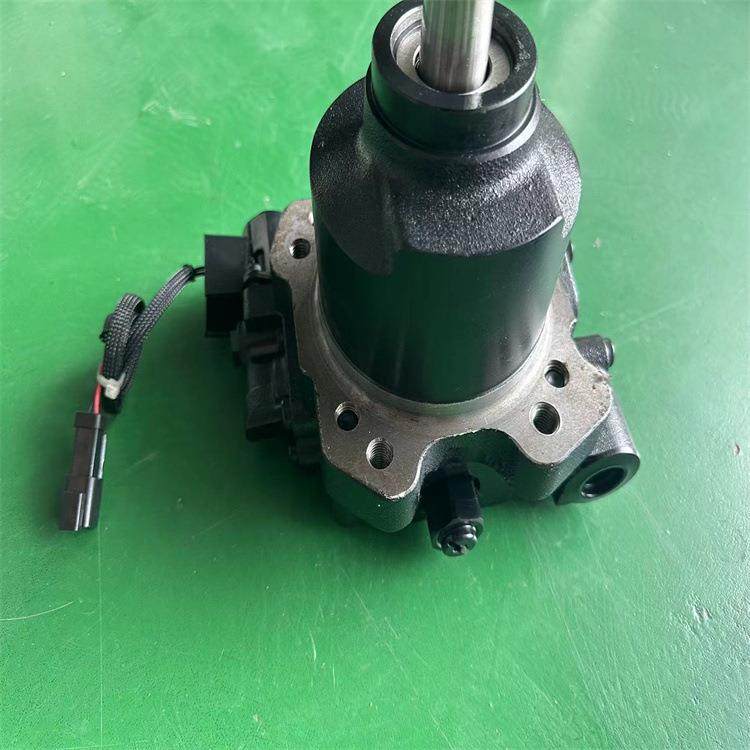 供应WA380-6装载机风扇马达708-7S-00615水箱散热器柴油泵,纺织面料/辅料/配套,纺织机械配件,淘宝优惠券,粉丝福利购,淘宝优惠卷