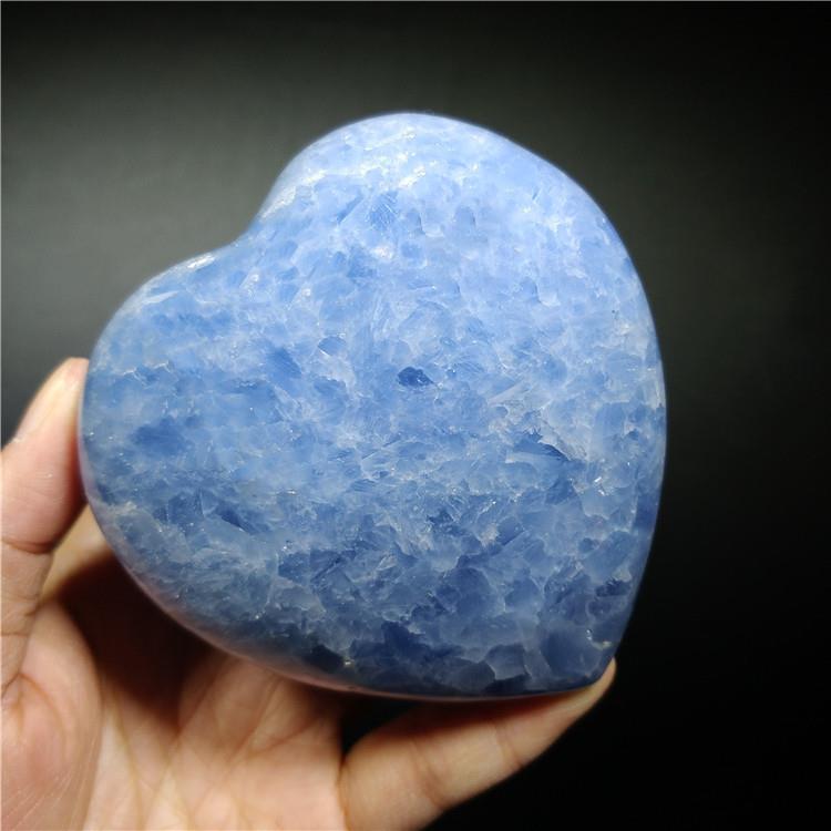 水晶小爱心工艺品蓝晶石心形原石摆件天青石把玩