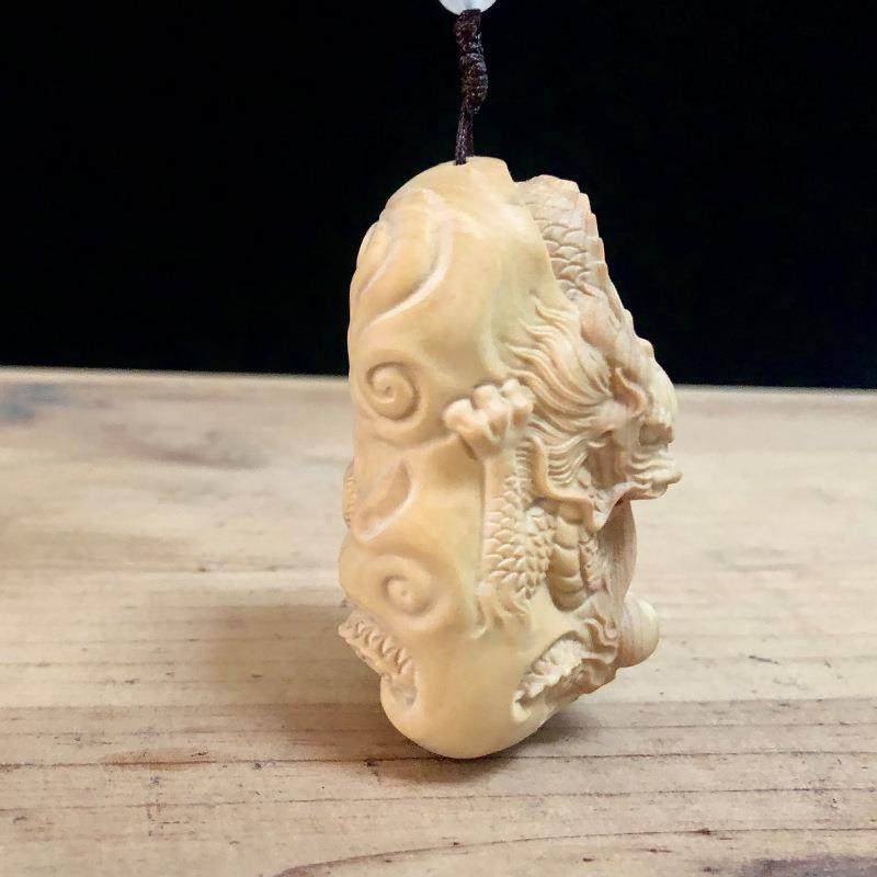 小叶黄杨木雕生龙挂件肖手盘爪手龙把件龙吐XWI珠实木送礼工艺男