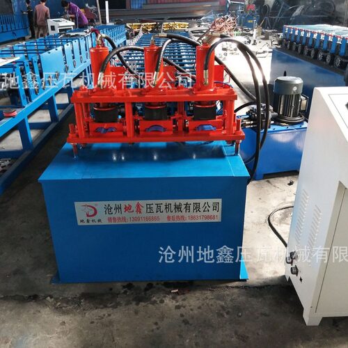 地鑫压瓦机供应栅栏压瓦机 护栏栅栏三机一体压瓦机