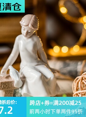 慕空间出口创意人物男女孩陶瓷新房电视柜装饰品摆件乔迁新居礼品