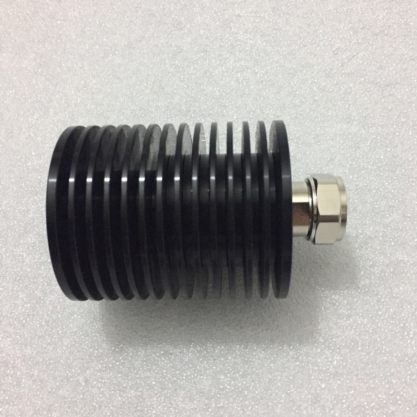 负载50W功率4.3-10公头频率DC-3G对讲机射频耐久无线智能高频