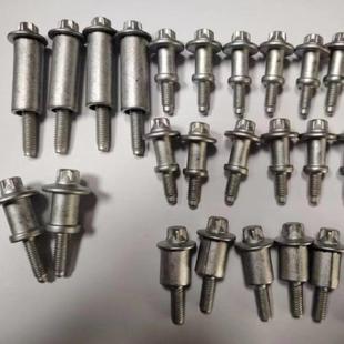 适用于宝马F10F15F23气门室盖螺丝11127570292N55气缸盖罩螺丝